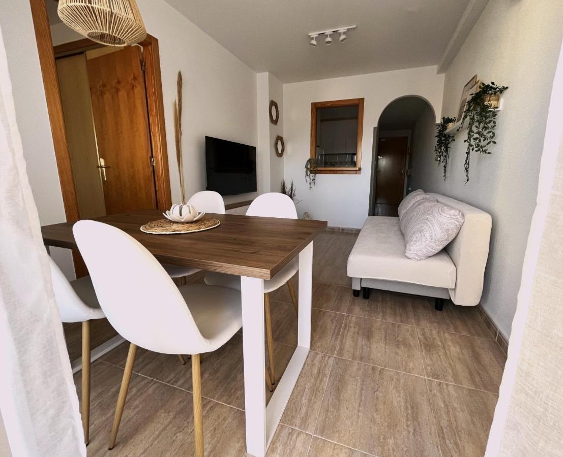 Salty Apartment Torrevieja Bagian luar foto