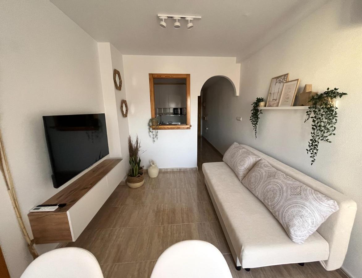 Salty Apartment Torrevieja Bagian luar foto